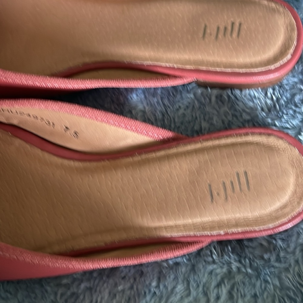 J. Jill shoes.              Size 7.5 - Picture 2 of 3